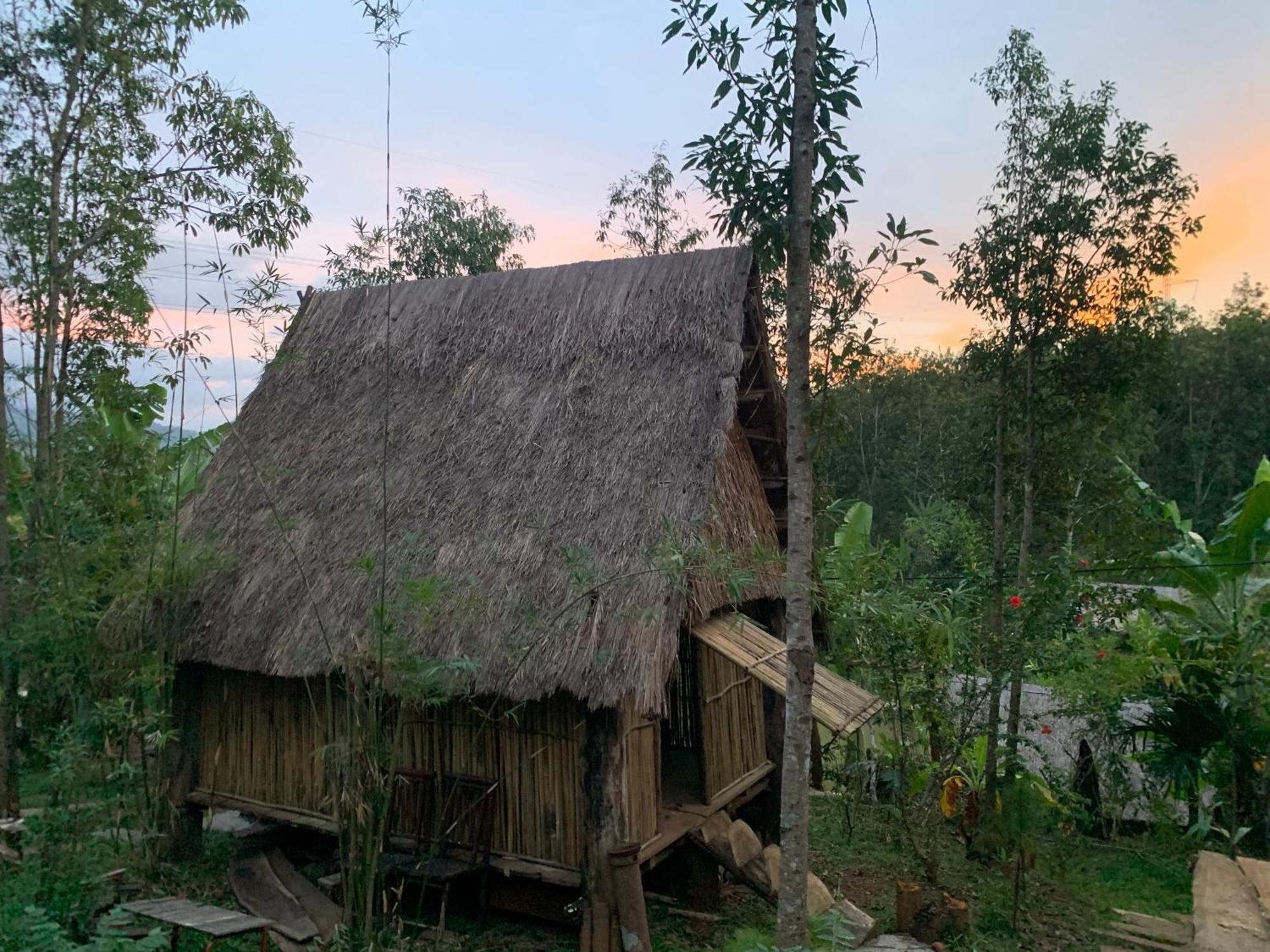Khu Du Lich Sinh Thai, Nghi Duong Homestay Hoang Anh - Kon Xom Luh Kon Tum Exteriör bild