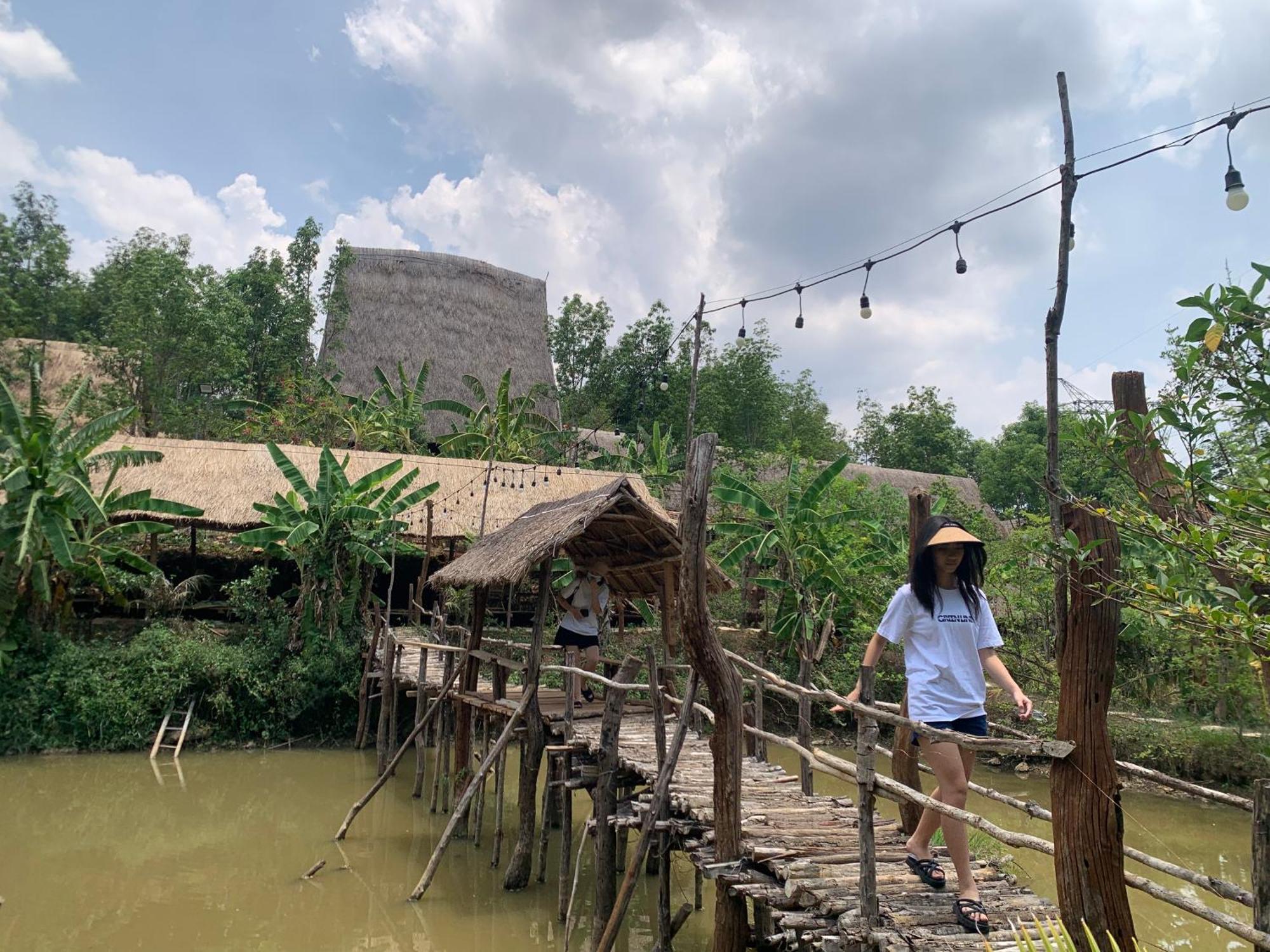 Khu Du Lich Sinh Thai, Nghi Duong Homestay Hoang Anh - Kon Xom Luh Kon Tum Exteriör bild