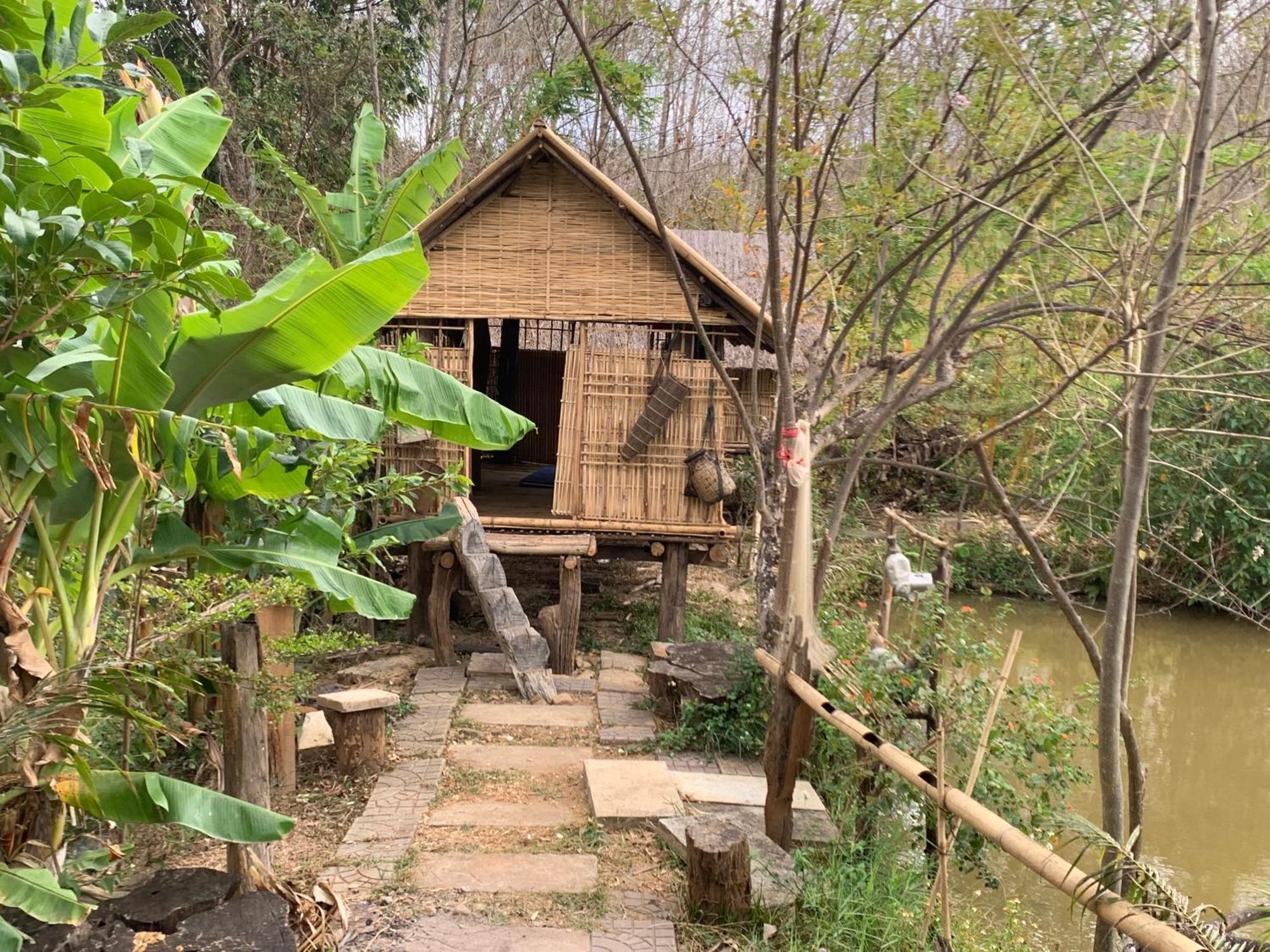 Khu Du Lich Sinh Thai, Nghi Duong Homestay Hoang Anh - Kon Xom Luh Kon Tum Exteriör bild